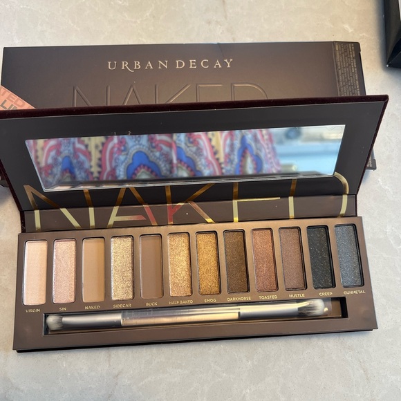 Urban Decay Naked Palette - the original - Picture 2 of 2
